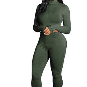 Two piece leggings outfit